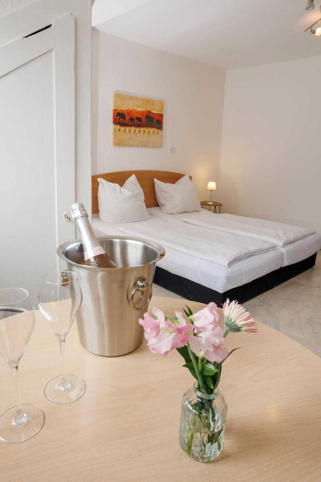 Danis Schlossschaenke Simmern/Hunsrück Chambre photo